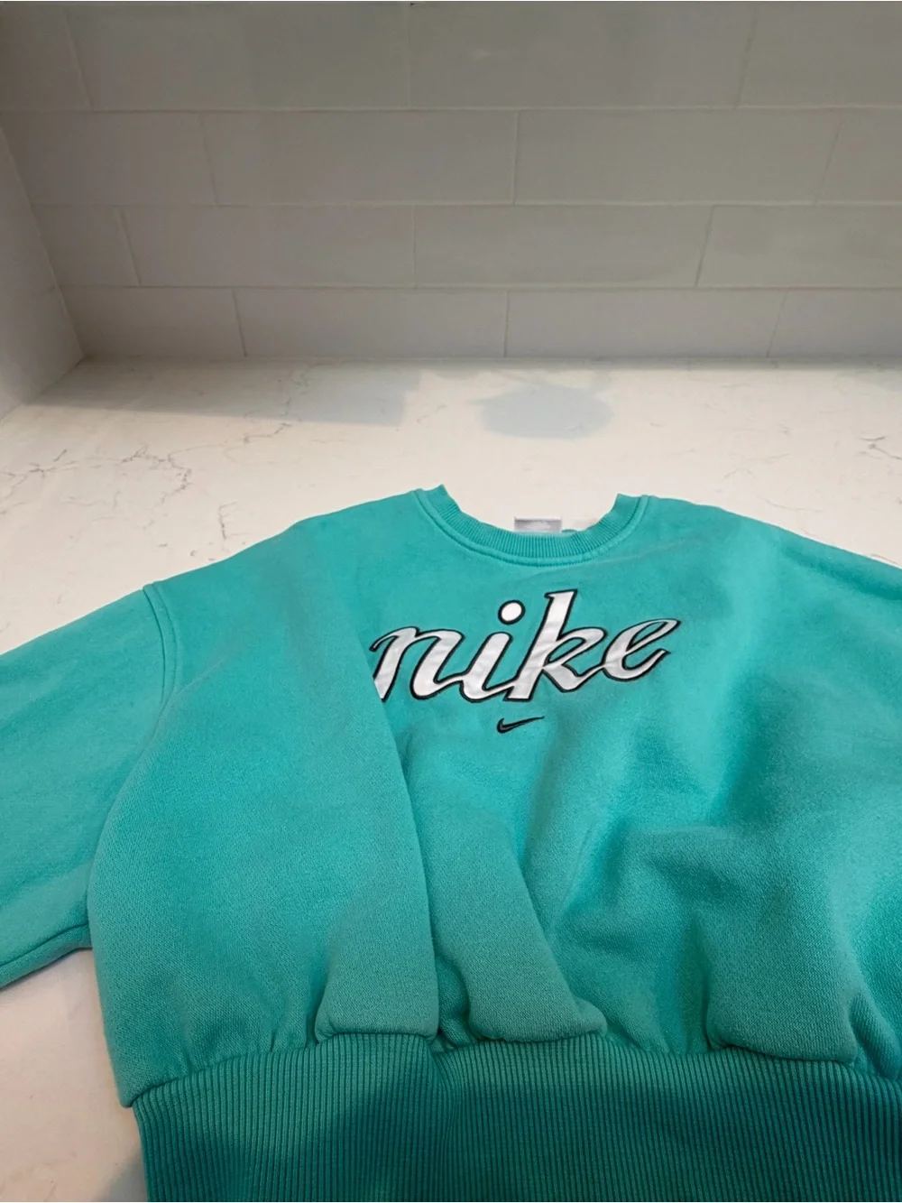 Nike Girl’s Teal Cropped Crewneck Sweatshirt with Script Logo